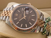 Load image into Gallery viewer, Rolex Oyster Perpetual Datejust 41 in Everose Rolesor features a chocolate dial and a Jubilee bracelet. Model# 126331, 2018 PRE-OWNED LUXURY WATCH