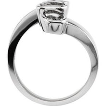 Load image into Gallery viewer, Sterling Silver 6X4 mm Oval Bezel-Set Three-Stone Ring
