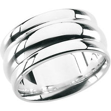 Charger l'image dans la galerie, Sterling Silver Fashion Ring
