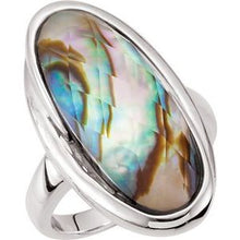 Charger l'image dans la galerie, Abalone Doublet with Checkerboard White Quartz Top Ring

