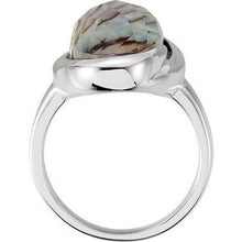 Charger l'image dans la galerie, Abalone Doublet with Checkerboard White Quartz Top Ring
