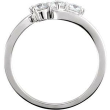 Charger l&#39;image dans la galerie, Three-Stone Ring

