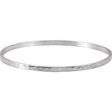 Charger l&#39;image dans la galerie, Sterling Silver 3.25 mm Hammered Bangle Bracelet
