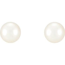Load image into Gallery viewer, Freshwater Cultured Pearl Earrings 
