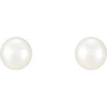Load image into Gallery viewer, Freshwater Cultured Pearl Earrings 
