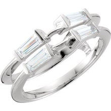 Load image into Gallery viewer, Platinum 1/2 CTW Diamond Ring Guard
