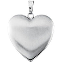 Load image into Gallery viewer, Mom Heart Locket

