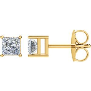 Square 4-Prong Stud Earrings 