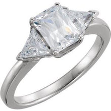 Charger l'image dans la galerie, Three-Stone Engagement Ring or Band
