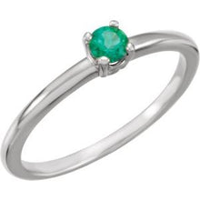 Load image into Gallery viewer, Sterling Silver Imitation Emerald "May" Youth Birthstone Ring
