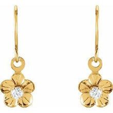 Load image into Gallery viewer, Youth Daisy Earrings

