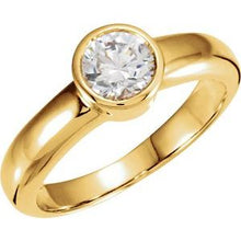 Charger l&#39;image dans la galerie, Bague de fiançailles solitaire ronde en or jaune 14K avec diamant 1/2 CTW
