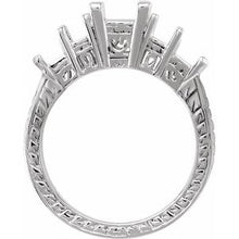 Charger l'image dans la galerie, Sterling Silver Design-Engraved Band
