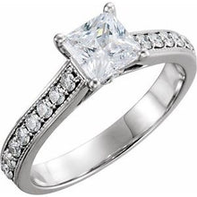 Load image into Gallery viewer, 14K White 3/4 CTW Diamond Engagement Ring
