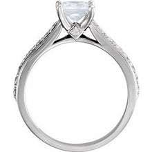 Load image into Gallery viewer, 14K White 3/4 CTW Diamond Engagement Ring
