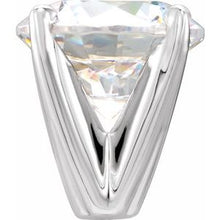 Charger l&#39;image dans la galerie, 14K White 5.5 mm Round Cubic Zirconia Coined Setting
