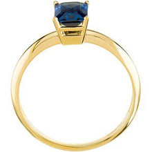 Load image into Gallery viewer, Genuine Blue Sapphire Ring
