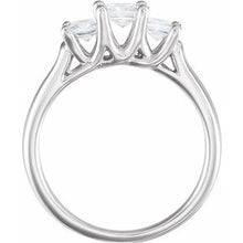 Charger l&#39;image dans la galerie, Three-Stone Anniversary Band 
