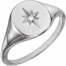 Charger l'image dans la galerie, Sterling Silver .02 CTW Diamond 11x10 Oval Starburst Signet Ring
