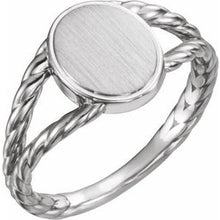 Charger l'image dans la galerie, Sterling Silver 11x9 mm Oval Rope Signet Ring
