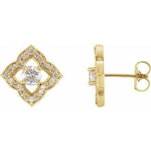 Charger l&#39;image dans la galerie, Boucles d&#39;oreilles trèfle de style halo diamant 14K Rose 3/4 CTW

