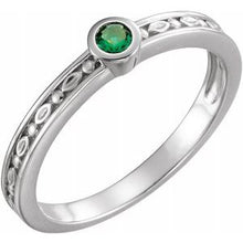 Charger l'image dans la galerie, Sterling Silver Chatham¬Æ Lab-Created Emerald Family Stackable Ring
