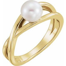 Charger l'image dans la galerie, Sterling Silver Freshwater Cultured Pearl Solitaire Ring
