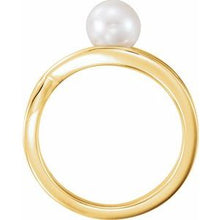Load image into Gallery viewer, Solitaire Pearl Ring 
