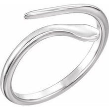 Charger l'image dans la galerie, Sterling Silver Snake Ring
