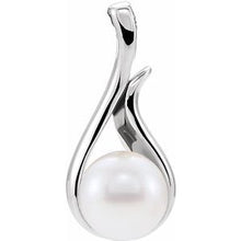 Load image into Gallery viewer, Sterling Silver Freshwater Cultured Pearl Pendant
