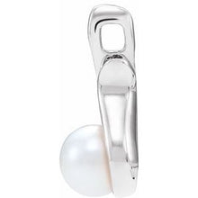Load image into Gallery viewer, Sterling Silver Freshwater Cultured Pearl Pendant
