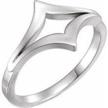 Charger l'image dans la galerie, Negative Space Double "V" Ring  
