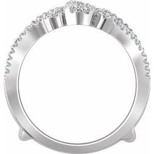 Charger l&#39;image dans la galerie, 14K Blanc 5/8 CTW Diamond Ring Guard
