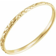 Charger l&#39;image dans la galerie, 14K Yellow Etched Ring
