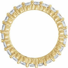 Charger l&#39;image dans la galerie, Bande d&#39;éternité diamant 18K jaune 1 3/4 CTW taille 6,5
