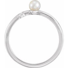 Load image into Gallery viewer, Pearl Sideways Cross Ring  
