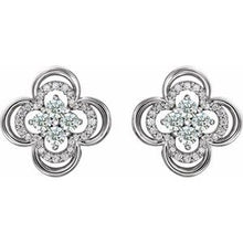 Load image into Gallery viewer, Clover Earrings
