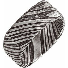 Charger l&#39;image dans la galerie, Damascus Steel 8 mm Patterned Square Band Size 7
