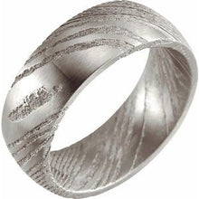 Load image into Gallery viewer, Damascus Steel 8 mm Flat  Patterned Band Size 10
