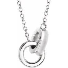 Load image into Gallery viewer, Sterling Silver Interlocking Circle 18&quot; Necklace
