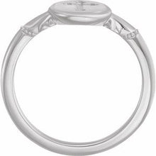 Load image into Gallery viewer, Oval Cross Signet Ring
