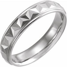 Charger l&#39;image dans la galerie, Sterling Silver 5 mm Geometric Band with Polished Finish Size 8
