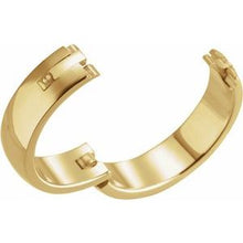 Load image into Gallery viewer, 18K Yellow 6 mm Adjustable Band Size 7
