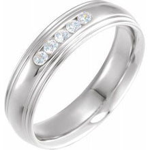Load image into Gallery viewer, Platinum 1/8 CTW Diamond Half Round Edge Band Size 9
