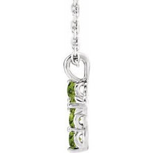 Charger l&#39;image dans la galerie, Sterling Silver Peridot Cross 16-18&quot; Necklace
