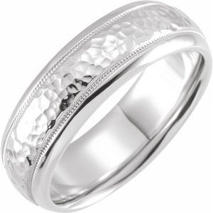 Bande demi-ronde en platine 7 mm avec finition marteau et grain de grain 11,5