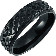 Charger l&#39;image dans la galerie, Titanium 7 mm Patterned Coin Edge Band Size 9
