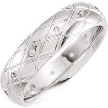Load image into Gallery viewer, Sterling Silver 6 mm Patterned Band Mounting Size 7
