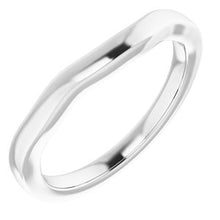 Charger l'image dans la galerie, Sterling Silver Band 5.2 mm Round Ring
