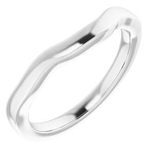 Charger l'image dans la galerie, Sterling Silver Band 8 x 6 mm Oval Ring
